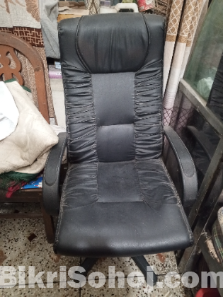 CEO chair (Used)